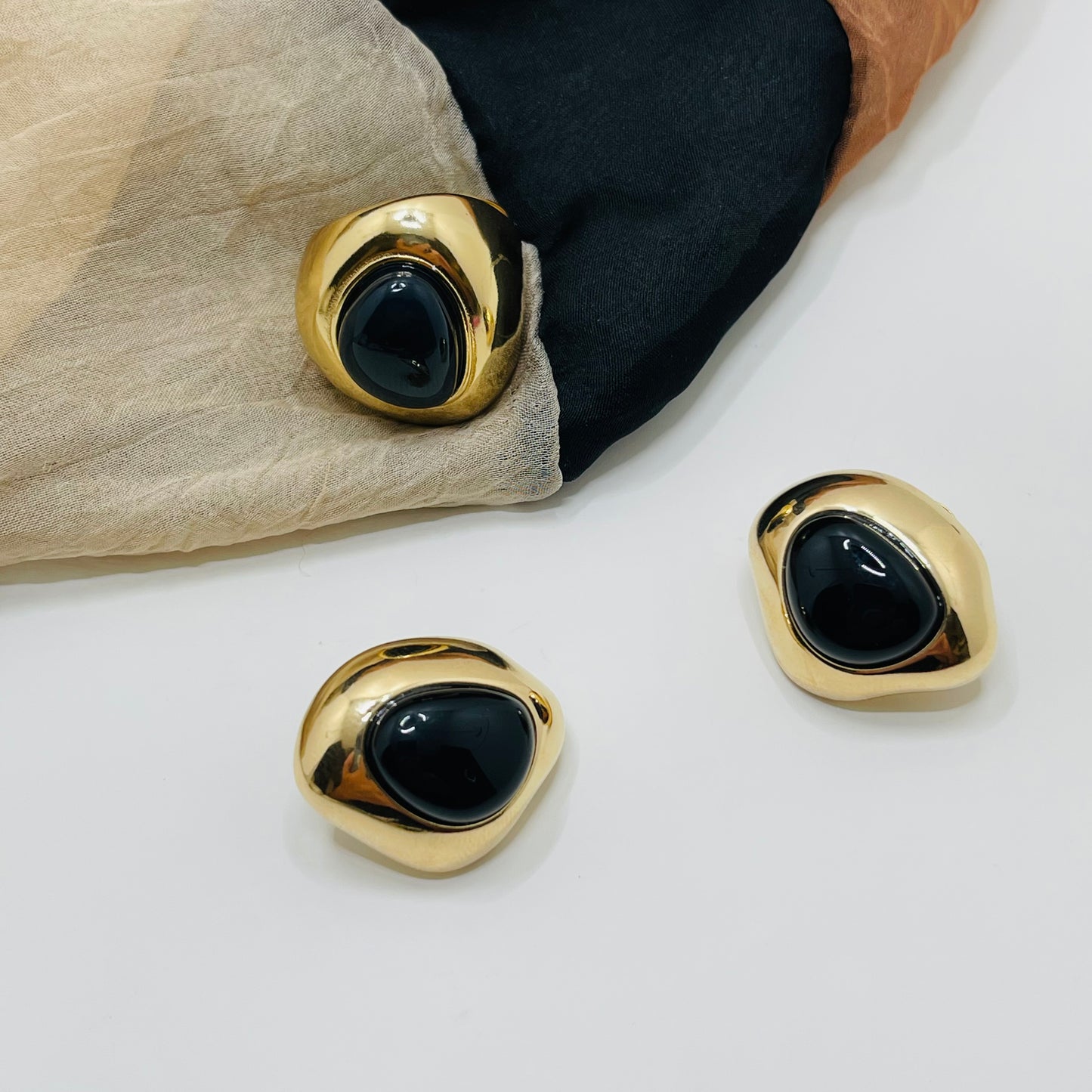 Select Bold Earring - Balck Agate